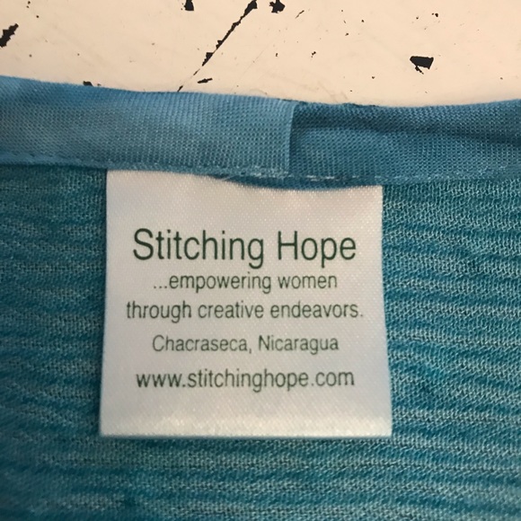 STITCHING HOPE SILK SCREENED BLOUSE - Picture 6 of 6